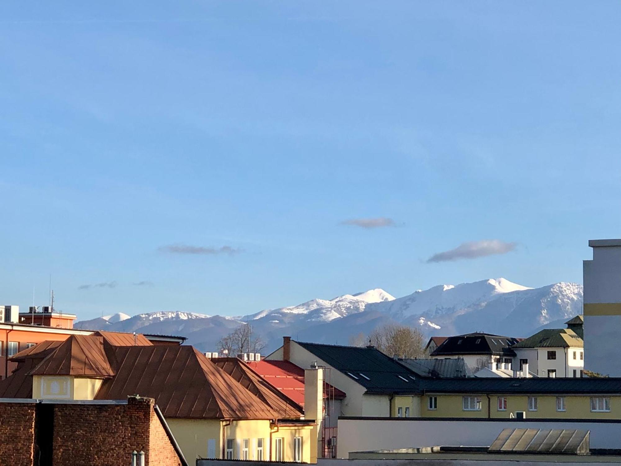 Apartman V Centre Ziliny S Parkovanim Žilina Exteriér fotografie
